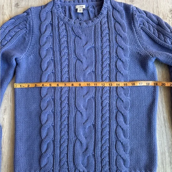 L.L. BEAN Periwinkle Purple Blue Cable Knit Cotton Crewneck Pullover Sweater Med - Picture 8 of 8